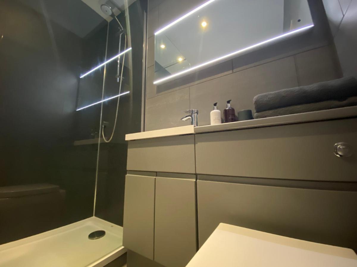 The Duplex Nairn- Spacious 3 Bedroom With Sunny Balcony Екстериор снимка