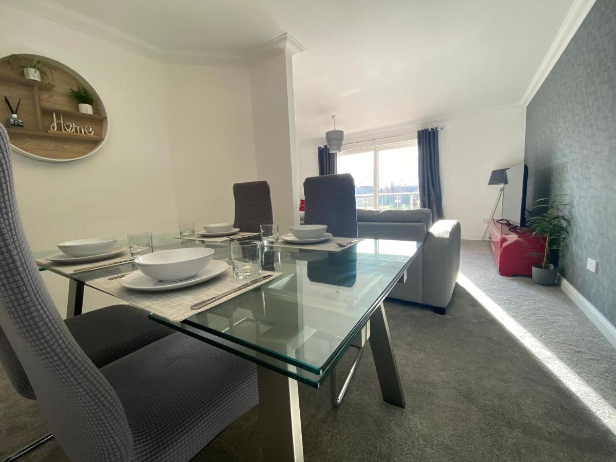 The Duplex Nairn- Spacious 3 Bedroom With Sunny Balcony Екстериор снимка