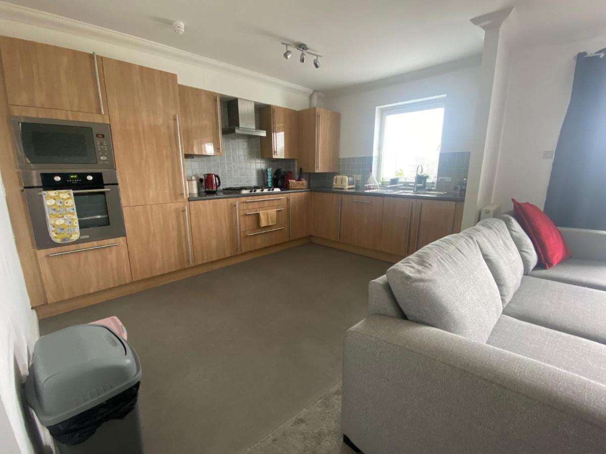 The Duplex Nairn- Spacious 3 Bedroom With Sunny Balcony Екстериор снимка
