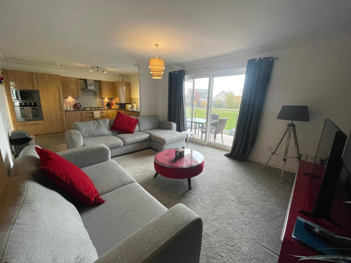 The Duplex Nairn- Spacious 3 Bedroom With Sunny Balcony Екстериор снимка